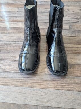 Women's Black Patent Chelsea Boots